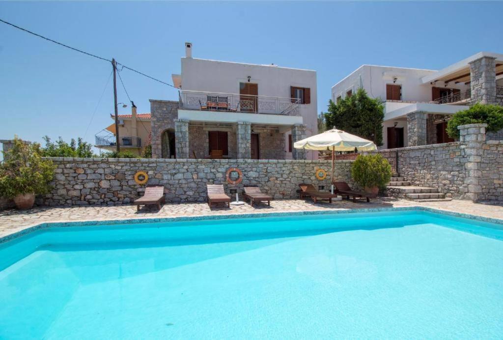 Malvazios Villas #4 Gythio Exterior photo