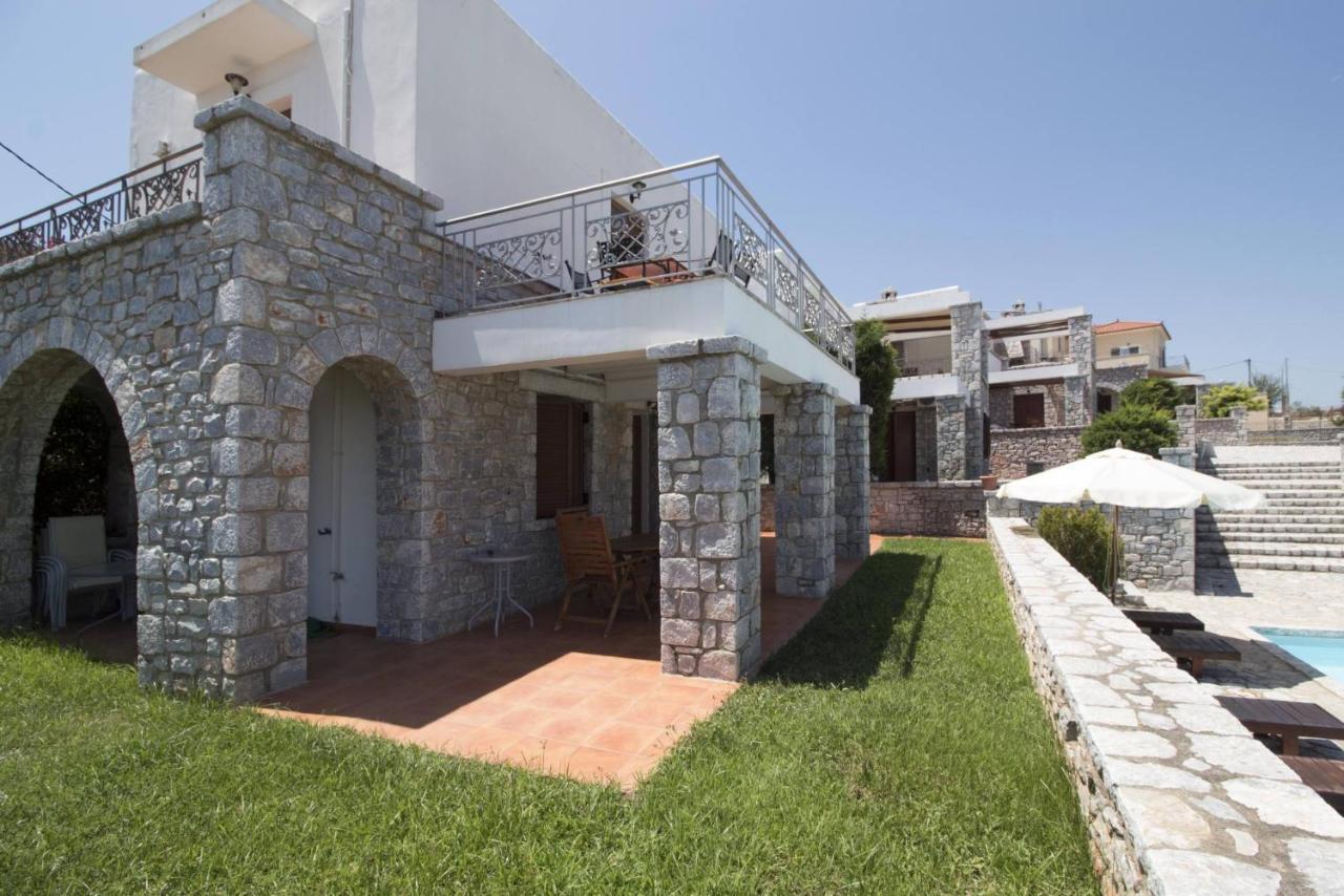 Malvazios Villas #4 Gythio Exterior photo