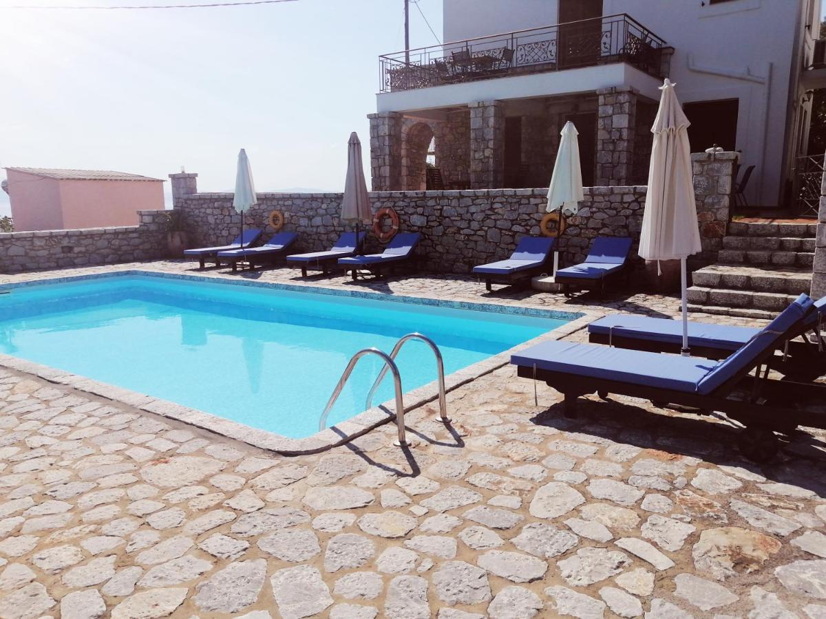 Malvazios Villas #4 Gythio Exterior photo